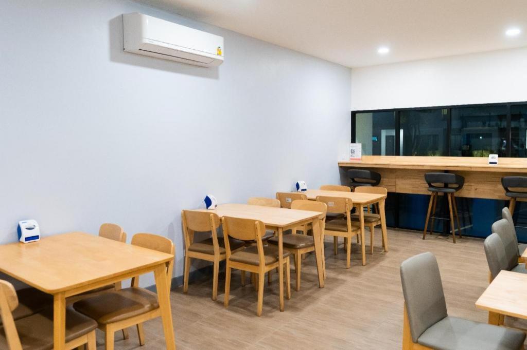 Meesuk Chiangrai Hotel Chiang Rai Zewnętrze zdjęcie