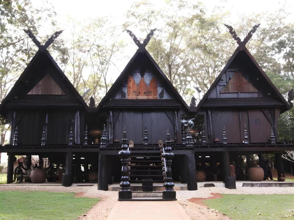 Meesuk Chiangrai Hotel Chiang Rai Zewnętrze zdjęcie